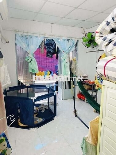 Nhà Trung Tâm Q6 , nhỏ tiền , hẻm thông . Tân Hòa Đông , đang hot