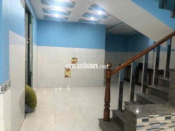 Gấp, Nhà 75m2, 2 tầng 2PN, cho thuê 16tr, Nguyễn Cửu Vân Bình Thạnh,