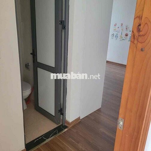 chính chủ cho thuê căn hộ chung cư 65m2 trung tâm phường Thanh Xuân