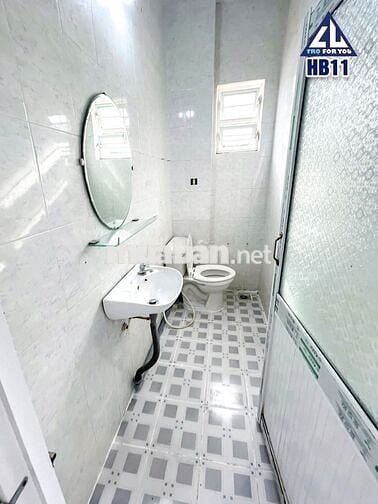 Phòng Ban công Giá Rẻ Ngay Lê Văn Thọ