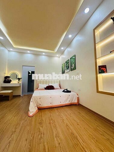 TẬP THỂ TẦNG 3 PHỐ CHÙA LÁNG - TẦNG 3 LÔ GÓC 3 THOÁNG -2 BAN CÔNG PHỐ