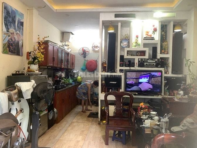 🏡 BÁN NHÀ CHÍNH CHỦ 2 TẦNG - MẶT NGÕ 214 TRỊNH ĐÌNH CỬU – GIAO NHÀ NG
