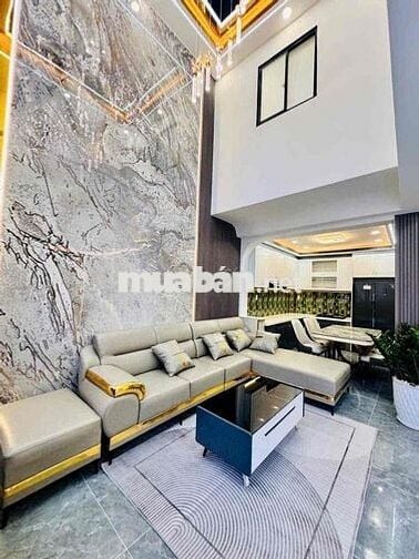 Nhà Đẹp Ngang Rộng tại thạnh xuân Quận 12