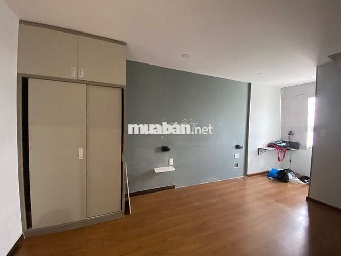 Bán căn hộ Âu Cơ Tower, Tân Phú, 68m2 có sổ có thang máy chỉ 3 tỷ 35