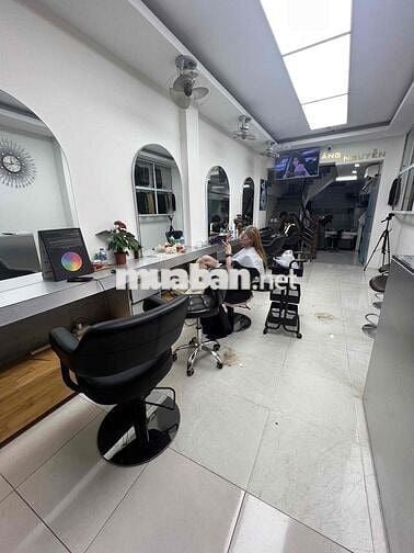 chính chủ cần bán gấp nhà mặt tiền kinh doanh