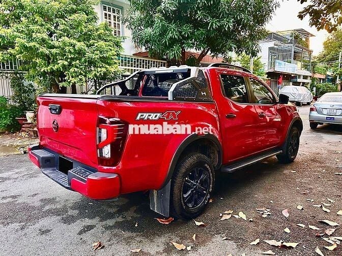 Nissan Navara 2022 PRO4X - 13000 km