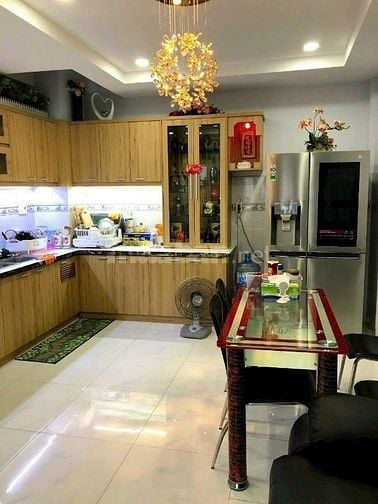 bán 311/1C Nguyển Thị Thập, DT 4.10 x 12.5. 1 trệt, 1 lững, 3 lầu, 4PN