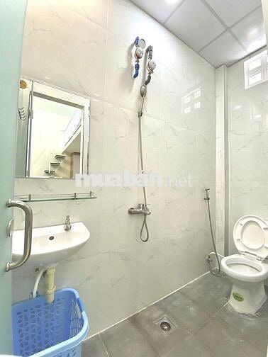 CẦN PASS GẤP ĐẦU THÁNG 11 CHUYỂN !