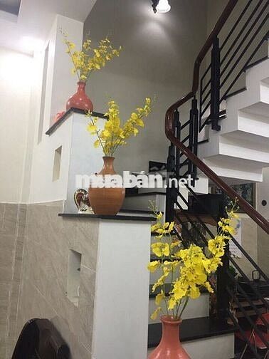 Bán nhà mặt tiền đường Văn Cao, Tân Phú-1 trệt 3 lầu, SHR, giá 15.2 tỷ