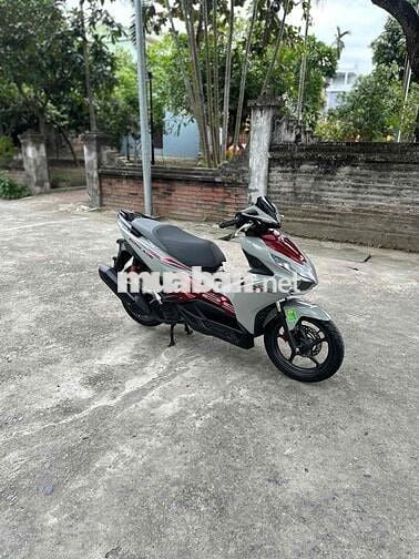 Bao vào tên chính chủ . Hồ sơ cầm tay