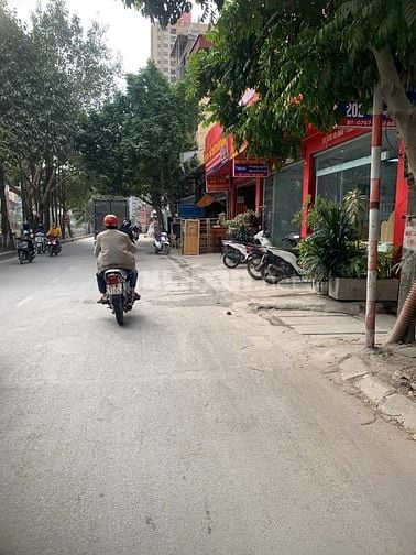 🏡 BÁN NHÀ CHÍNH CHỦ 2 TẦNG - MẶT NGÕ 214 TRỊNH ĐÌNH CỬU – GIAO NHÀ NG