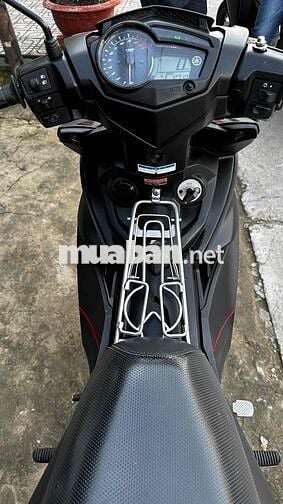 Yamaha Exciter 150 đen nhám 2017 ( hỗ trợ góp )