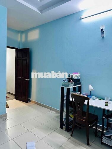 Nhà mặt tiền 100m2, 3 phòng ngủ, đường HT23, quận 12