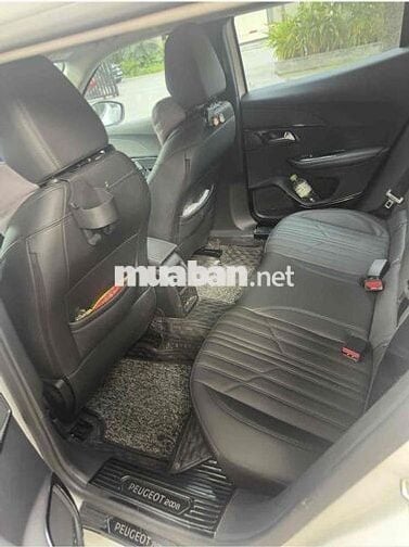 Peugeot 2008 2023 GT Line 1.2 AT - 17996 km