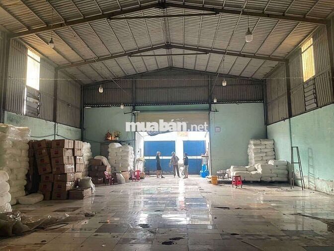 Kho thuê 12×22( 264m) Có Gác. Đường võ văn vân Vĩnh Lộc Bnù