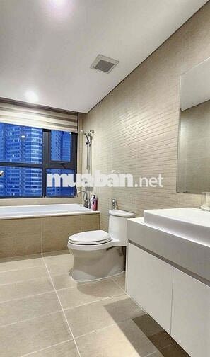 Vinhomes Skylake 2pn view hồ giá hơn 9 tỷ Vinhomes Skylake 2pn view hồ giá hơn 9 tỷ