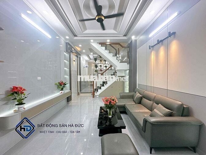 Nhà trệt 3 lầu hẻm 8m khu nhà lầu gần trường Nguyễn Trung Trực