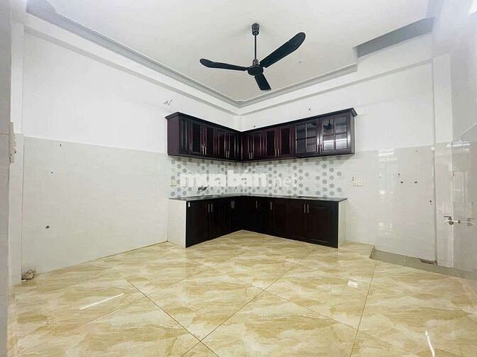 Cho thuê mặt tiền hẻm xe tải thông nguyễn văn công P3 GV thích hợp VP