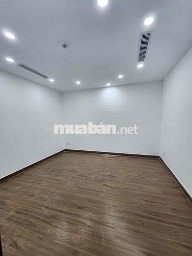 Cho Thuê Nhà 8x20 2 Tầng Sau Gigamall- Phạm Văn Đồng-Hiệp Bình Chánh