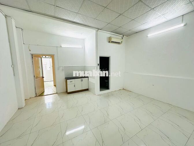 🆘CHO THUÊ PHÒNG RỘNG 25M2🆘SẴN MÁY LẠNH,KỆ BẾP - THƯƠNG LƯỢNG CHÍNH CHỦ