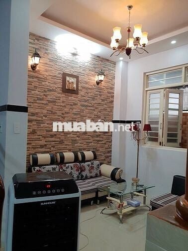 BAN NHA 3 TANG DA HOAN CONG, PHU XUAN, NHA BE, HCM.