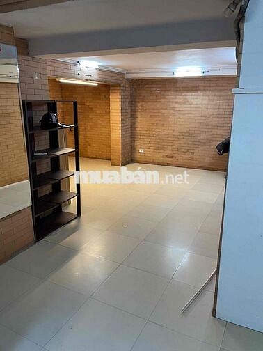 Cho thuê nhà ngõ phố Phan Bội Châu