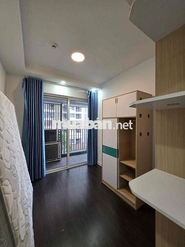 3PN 2WC BÁN GẤP FULL NỘI THẤT NHÀ ĐẸP VIEW THOÁNG GẦN SÂN BAY CV GĐ