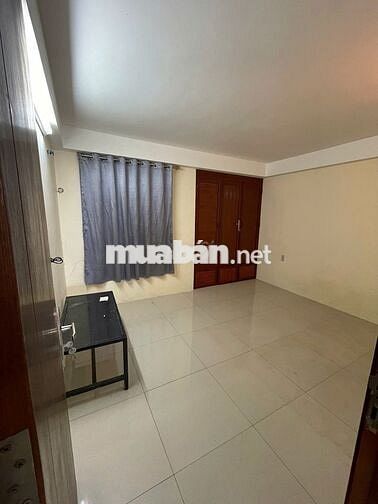 BÁN NHÀ HẺM 2266 HUỲNH TẤN PHÁT