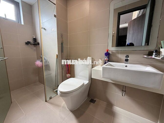 Q7 Boulevard 2PN2WC Full nội thất cao cấp - căn góc yên tĩnh