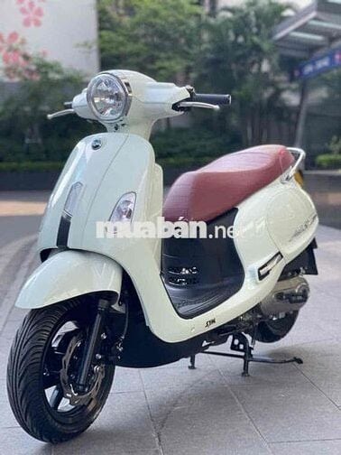 Xe lướt Attila 50cc 2024 màu trắng đi 2300km