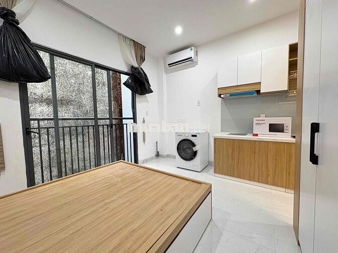 Cho Thuê Căn Hộ Studio Ban Công/Cửa Sổ Thang Máy Giặt Riêng Ful NT Q10