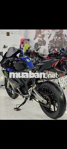 R15M ABS đk 2022 bs 63 odo 15k xe đẹp bao ký