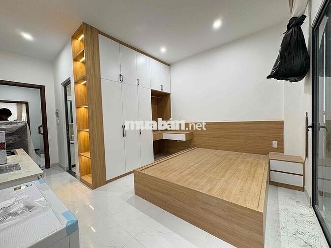 Cho Thuê Căn Hộ Studio Ban Công/Cửa Sổ Thang Máy Giặt Riêng Ful NT Q10