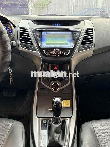 Hyundai Elantra 1.6 2014 nhập Hàn quá mới