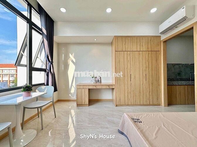 1PN cửa sổ trời, máy giặt riêng, full NT mới ngay ETown Cộng Hoà