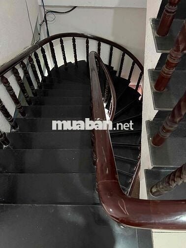 cho thuê nhà nguyên căn 1 trêt 2 lầu