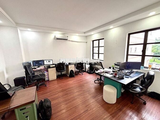 Cho thuê văn phòng Cityland giá chỉ từ 4tr