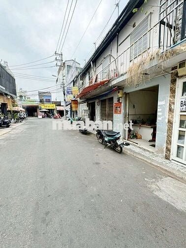 NHÀ MẶT TIỀN GIÁP HÀ ĐẶC MỚI ĐẸP