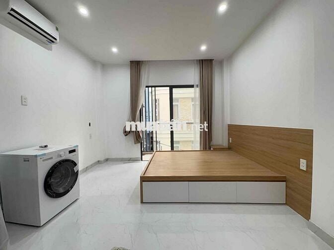Cho Thuê Căn Hộ Studio Ban Công/Cửa Sổ Thang Máy Giặt Riêng Ful NT Q10