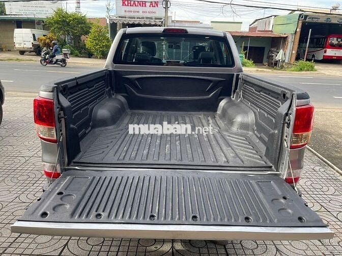 Mazda BT 50 2016 2.2L 4x2 AT - chất xe đẹp