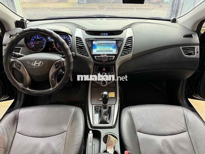 Hyundai Elantra 1.6 2014 nhập Hàn quá mới