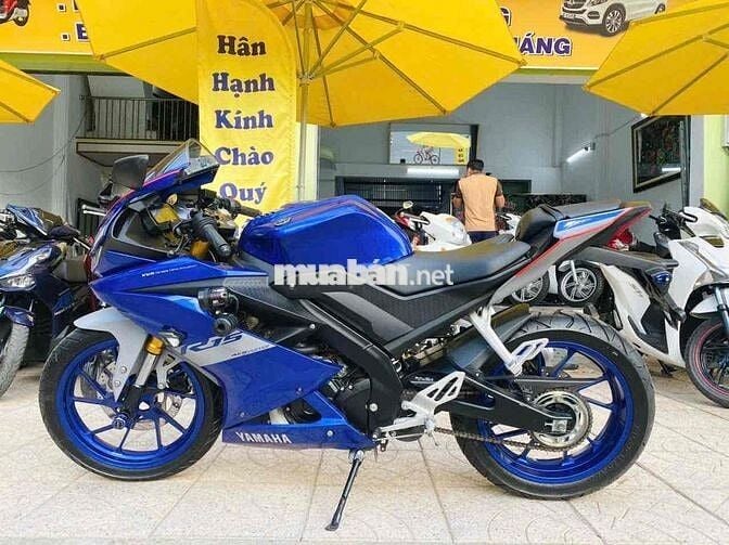 R15 đời 2020