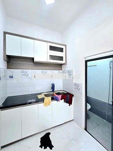 Bán Nhà Hẻm Lớn , Huỳnh Tấn Phát, 40m2 DTSD, Giá 2Tỷ Hơn