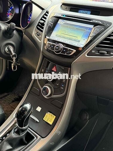 Hyundai Elantra 1.6 2014 nhập Hàn quá mới