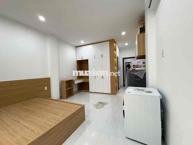 Cho Thuê Căn Hộ Studio Ban Công/Cửa Sổ Thang Máy Giặt Riêng Ful NT Q10
