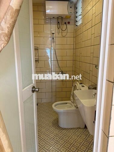 Cần bán căn hộ chung cư Cao Ốc Bình Đông Xanh 557