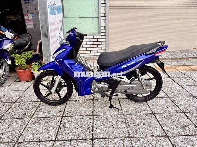 Future Led 2022 bản xanh đen,xe đẹp đi lướt 4000km