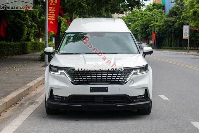 Xe Kia Carnival Royal 2.2D 2022 - 1 Tỷ 720 Triệu