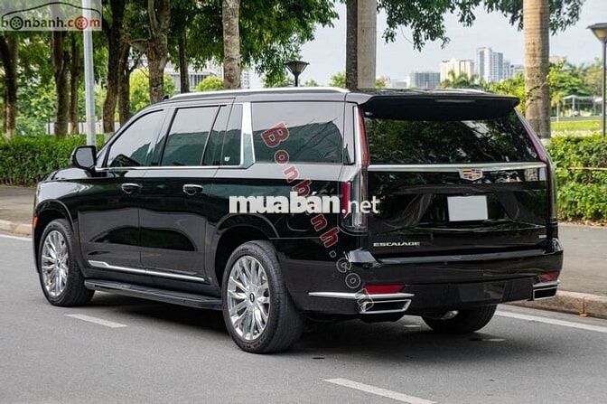 Cadillac Escalade Premium Luxury ESV AWD 2021