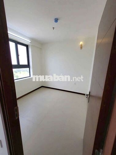 (7258) iris Tower: 2pn, 2WC,pk, bao sổ hồng: 1,695 tỷ